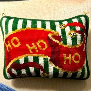 Embroidered “HO HO HO Needlepoint Decorative Small Accent Pillow 9’ X 7.’